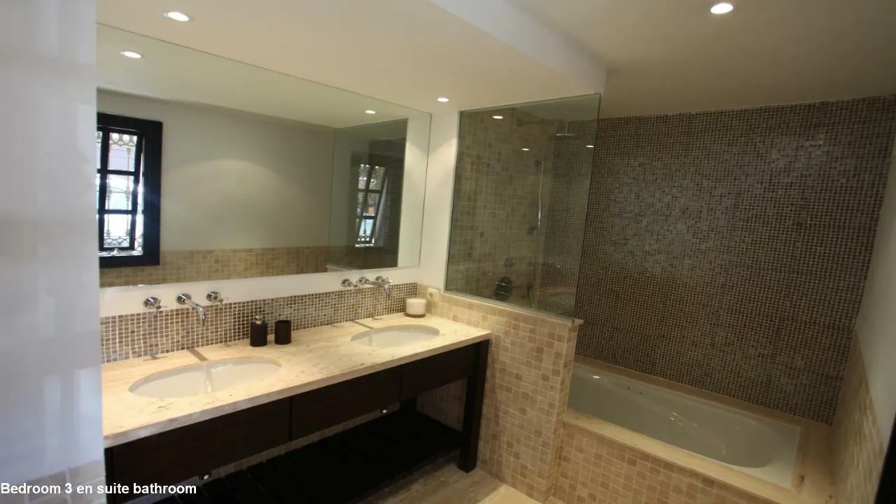 4Mill Euro 700M2 Newly Renovated Mansion With Huge Garden And Large Heated Pool Villa Benalmadena 0*,