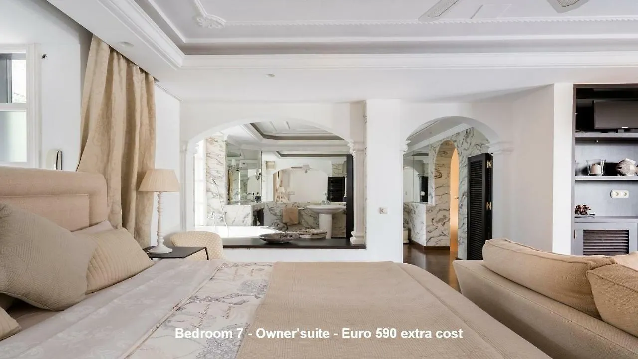 4Mill Euro 700M2 Newly Renovated Mansion With Huge Garden And Large Heated Pool Villa Benalmadena Spain